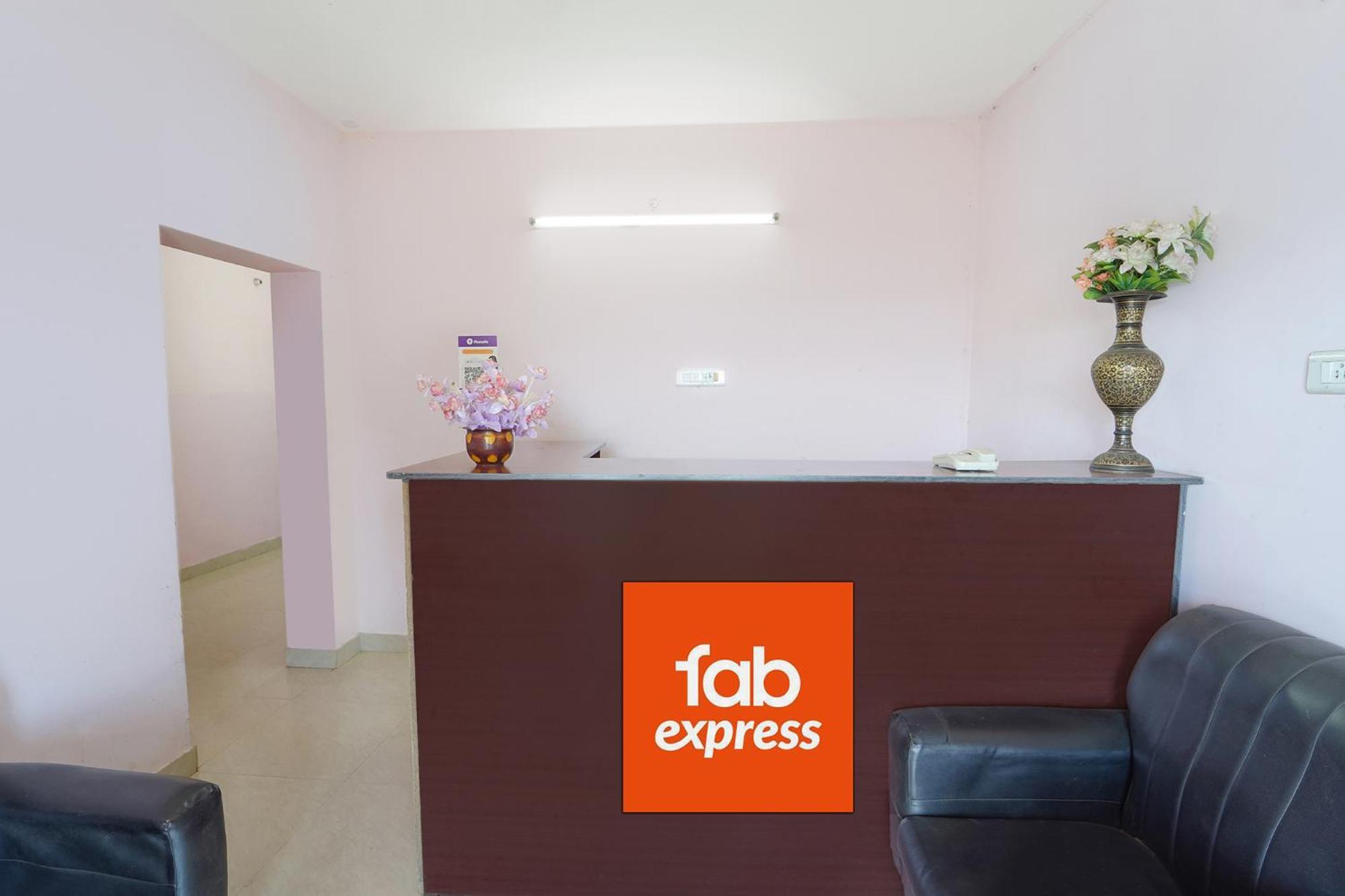 Hotel Fabexpress Corner Stone à Tamilnadu - Tamilnadu - Kodaikanal Extérieur photo
